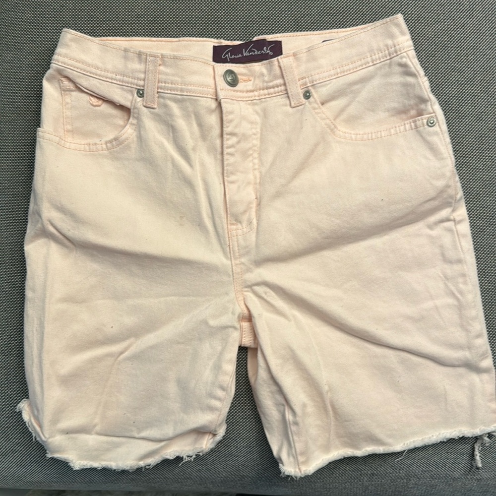 Vintage baby pink Jean shorts size 6